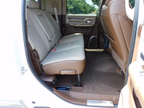 Used 2021 RAM 3500 Laramie image 17