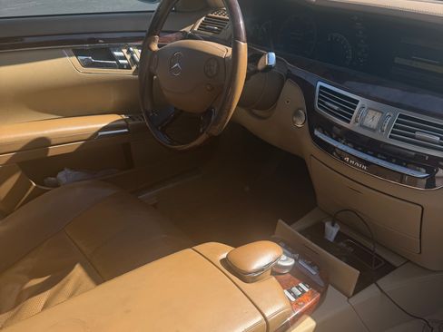 Used 2007 Mercedes-Benz S 550 4MATIC image 13