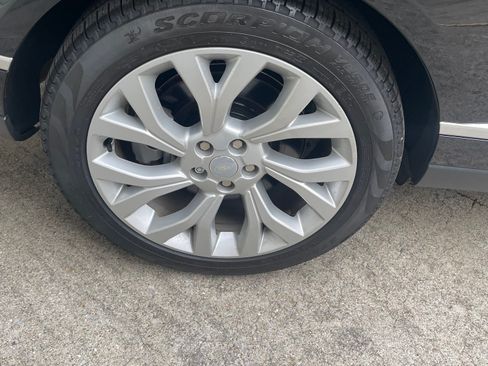 Used 2021 Land Rover Range Rover Westminster Edition image 28