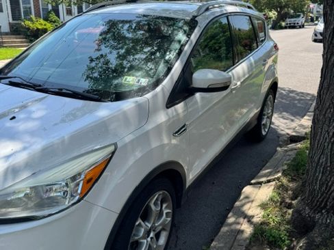 Used 2014 Ford Escape Titanium AWD/4WD image 10