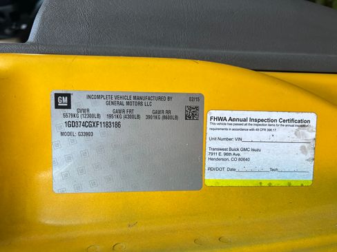 Used 2015 GMC Savana 3500 Van Cab-Chassis 2D image 18