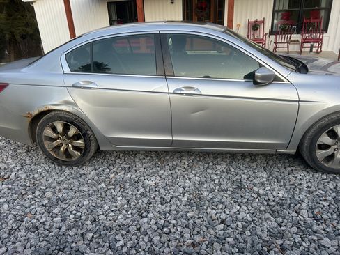 Used 2008 Honda Accord EX image 2