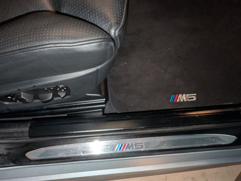 Used 2008 BMW M5 image 20
