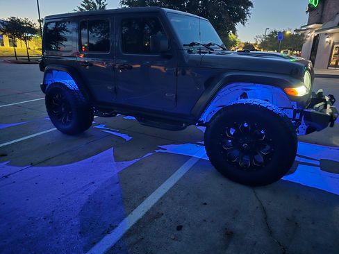 Used 2019 Jeep Wrangler Unlimited Rubicon image 23