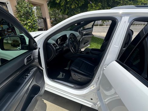 Used 2019 Jeep Grand Cherokee Limited X RWD image 27