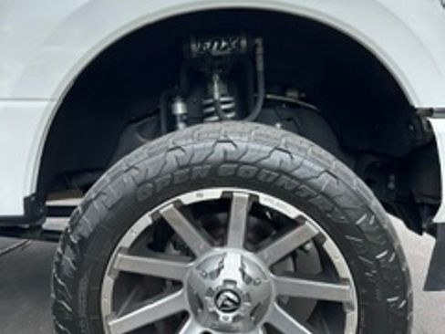 Used 2021 Ford F250 Platinum AWD/4WD image 13