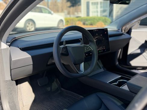 Used 2025 Tesla Model 3 Long Range image 12