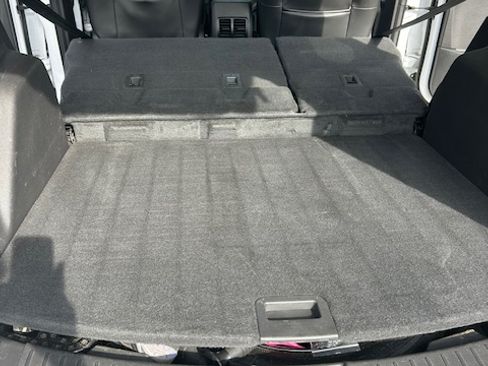 Used 2018 Ford Escape SEL image 12