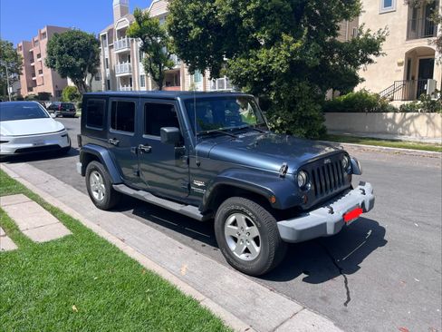 Used 2007 Jeep Wrangler Unlimited Sahara RWD image 11