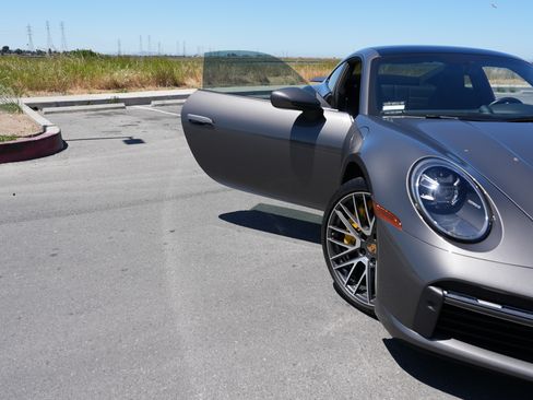 Used 2024 Porsche 911 Turbo S image 19