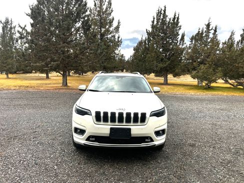 Used 2019 Jeep Cherokee Overland w/ Technology Group image 1