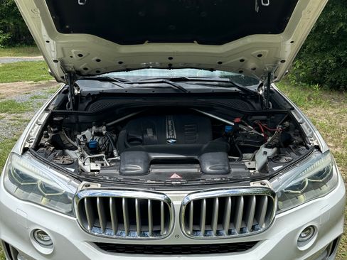 Used 2015 BMW X5 xDrive35d AWD/4WD image 8