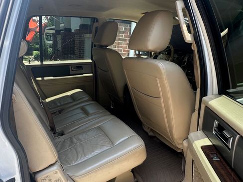 Used 2011 Ford Expedition EL XLT w/ 201A Rapid Spec Order Code RWD image 6