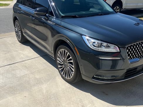 Used 2020 Lincoln Corsair Reserve w/ Equipment Group 201A image 4