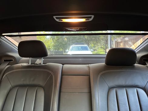 Used 2013 Mercedes-Benz CLS 550 4MATIC image 9