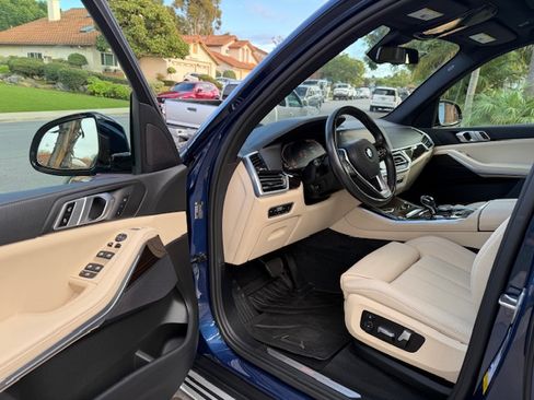 Used 2020 BMW X5 sDrive40i w/ Premium Package image 9