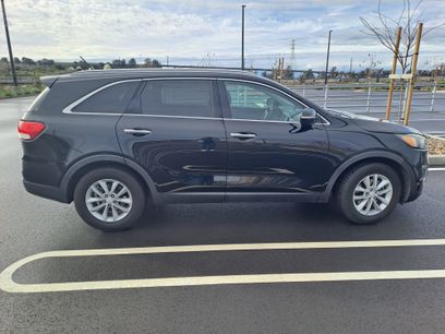 Used 2017 Kia Sorento LX