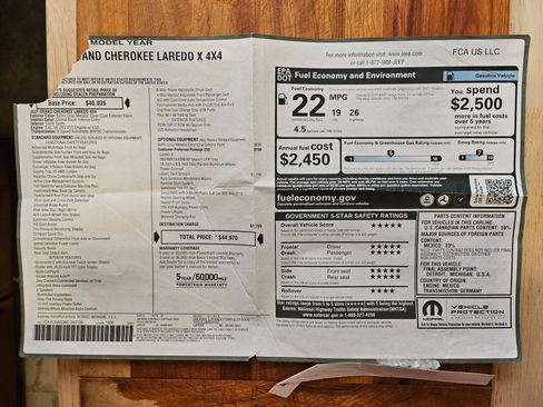 Used 2024 Jeep Grand Cherokee Laredo X w/ Luxury Tech Group I image 32