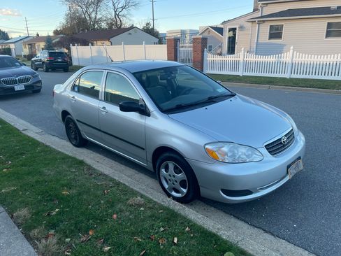 Used 2008 Toyota Corolla CE image 1