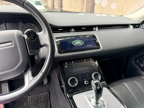 Used 2020 Land Rover Range Rover Evoque S AWD/4WD image 10