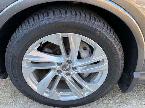 Used 2020 Audi Q7 3.0T Premium Plus w/ Premium Plus Package image 17