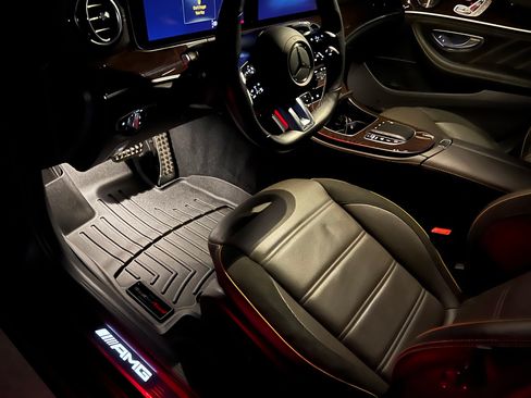 Used 2021 Mercedes-Benz E 63 AMG S image 29