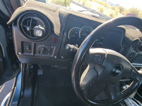 Used 2007 HUMMER H2 SUT image 15