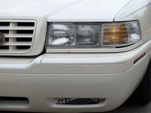 Used 2000 Cadillac Eldorado Touring image 11