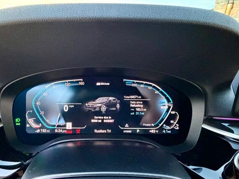Used 2023 BMW 530e w/ M Sport Package RWD image 16