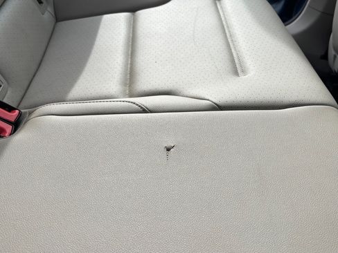 Used 2017 Volkswagen Golf Wolfsburg Edition image 18