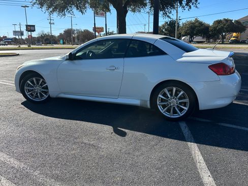 Used 2011 INFINITI G37 Sport w/ Premium Pkg image 8