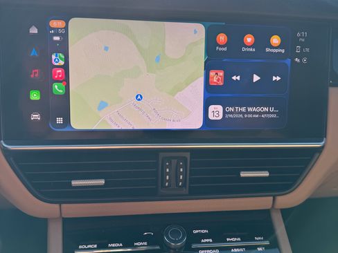 Used 2022 Porsche Cayenne E-Hybrid AWD/4WD image 6
