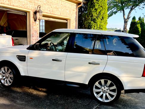 Used 2008 Land Rover Range Rover Sport Supercharged image 4