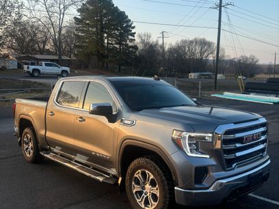 Used 2021 GMC Sierra 1500 SLE w/ X31 Off-Road Package