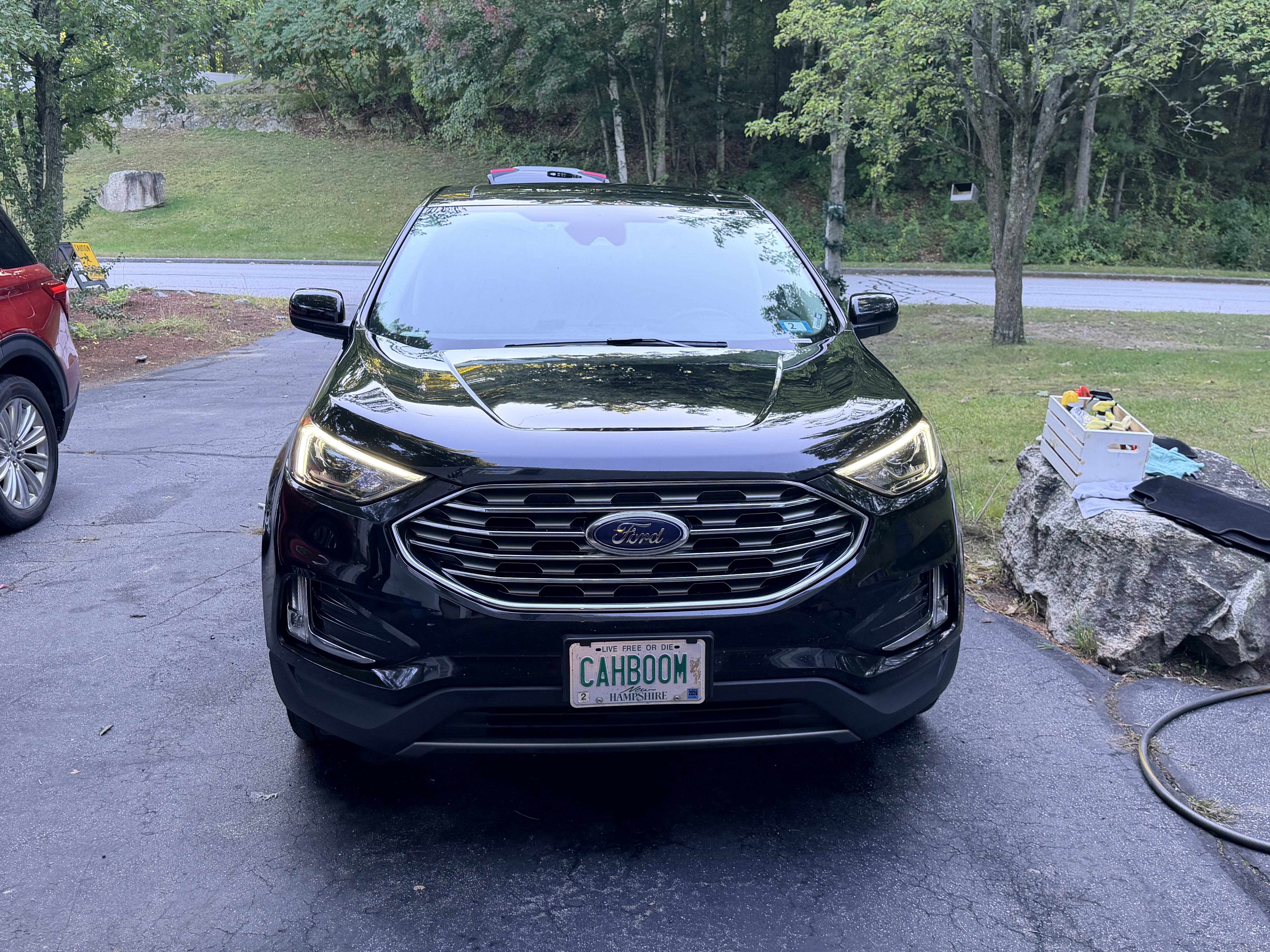 Used 2022 Ford Edge SEL w/ Convenience Package AWD/4WD image 1