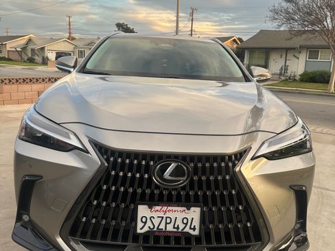 Used 2025 Lexus NX 250 250 Sport Utility 4D image 1