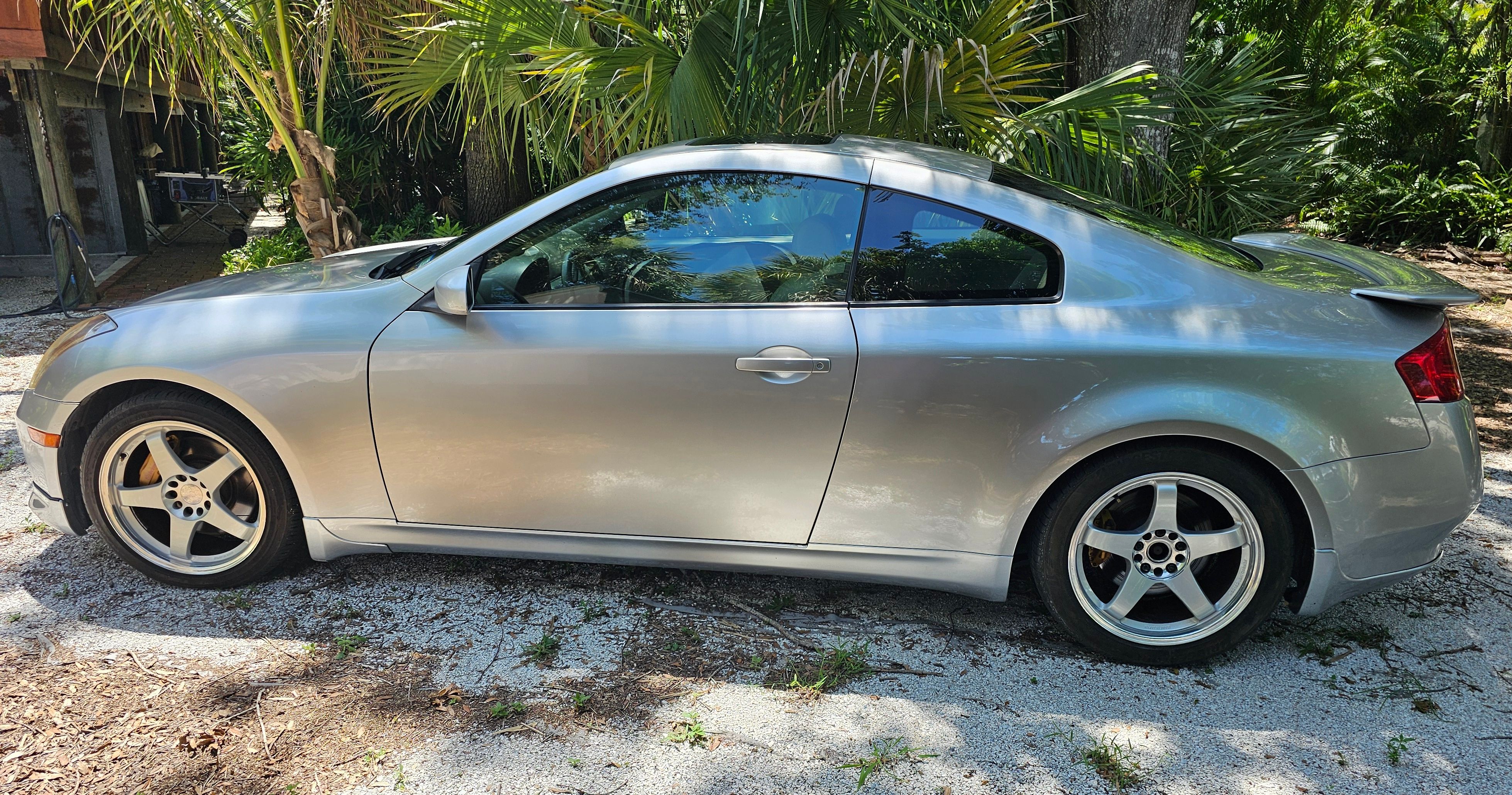 Used 2003 INFINITI G35 Coupe w/ Premium Pkg RWD image 5