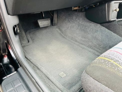 Used 1993 Chevrolet Camaro Z28 image 15