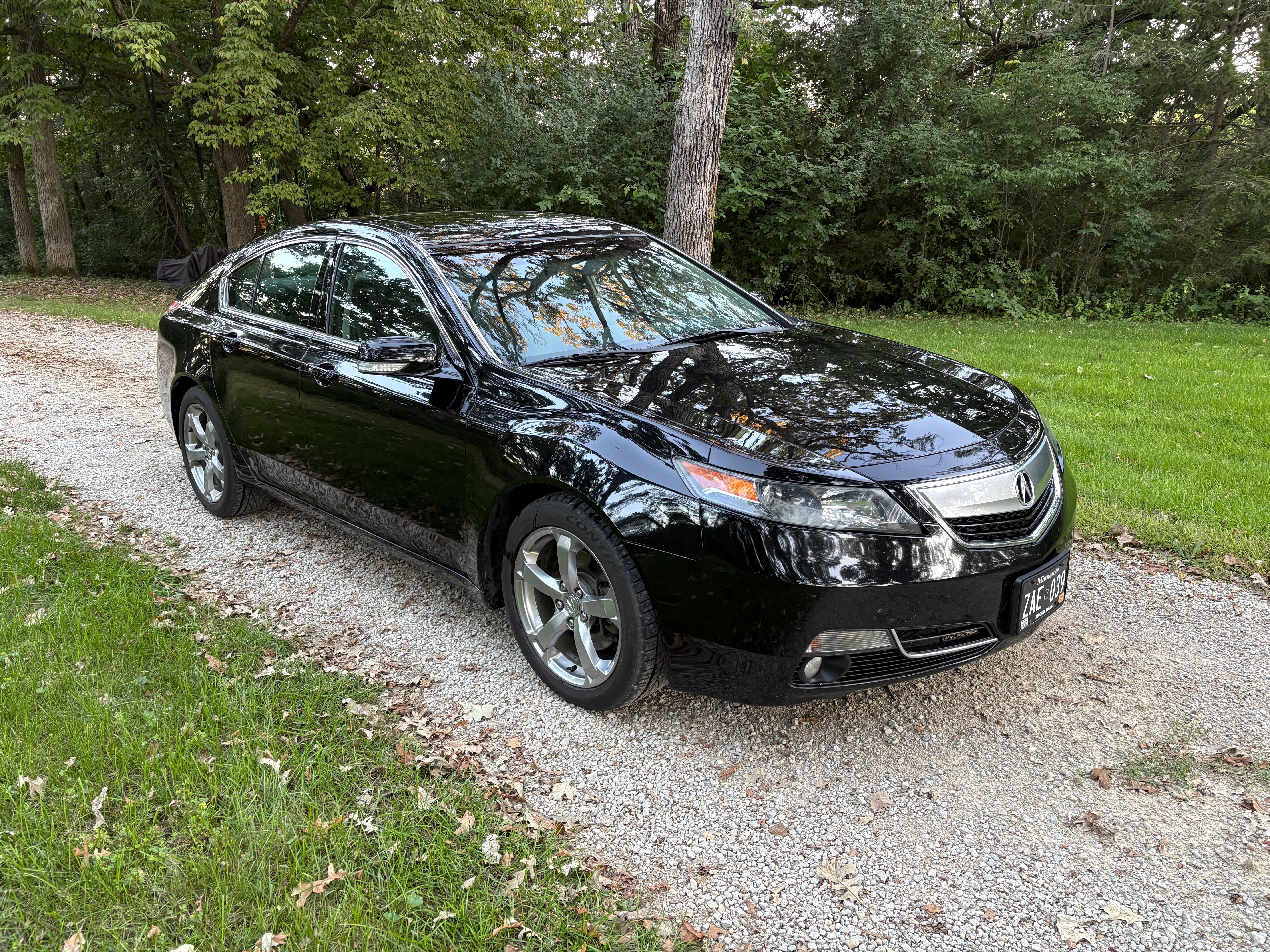 Used 2013 Acura TL w/ Technology Package AWD/4WD image 2