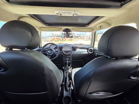 Used 2012 MINI Cooper Hardtop FWD image 9