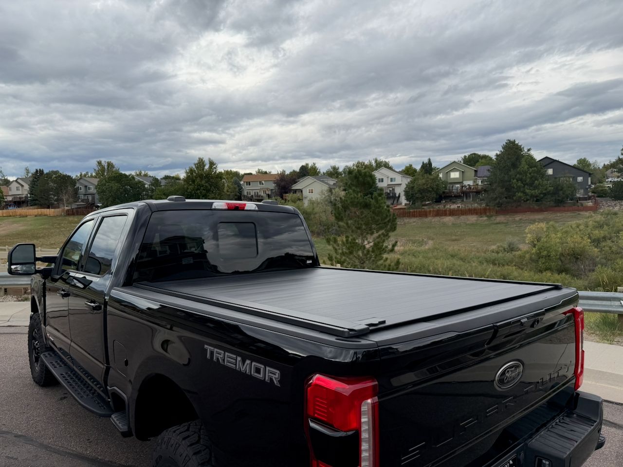 Used 2025 Ford F350 Lariat w/ Lariat Ultimate Package AWD/4WD image 11
