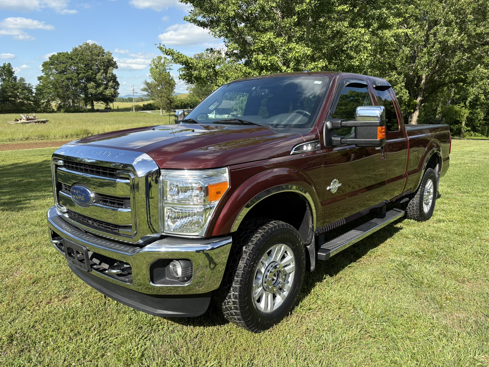 Used 2016 Ford F250 Lariat w/ Chrome Package AWD/4WD image 1