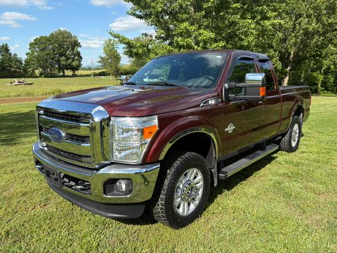 Used 2016 Ford F250 Lariat w/ Chrome Package AWD/4WD image 1