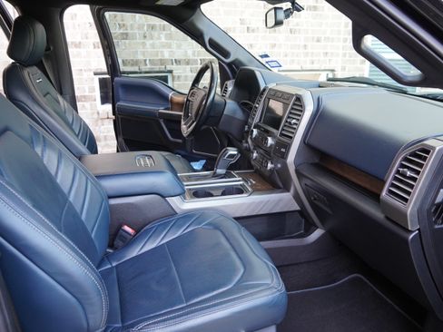 Used 2018 Ford F150 Limited w/ Trailer Tow Package image 4