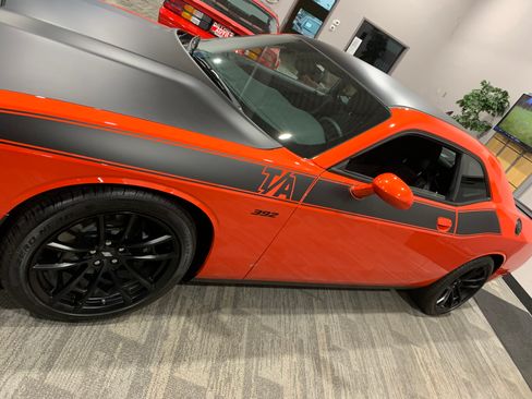 Used 2021 Dodge Challenger R/T Scat Pack w/ T/A Package RWD image 10