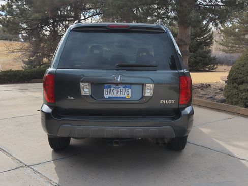 Used 2003 Honda Pilot EX image 8