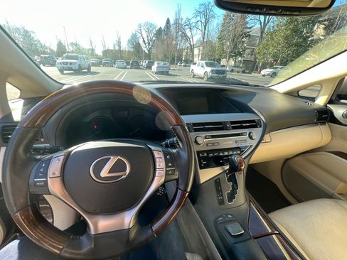 Used 2013 Lexus RX 450h AWD w/ Navigation Pkg image 17