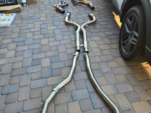 Used 2015 Chevrolet SS image 15