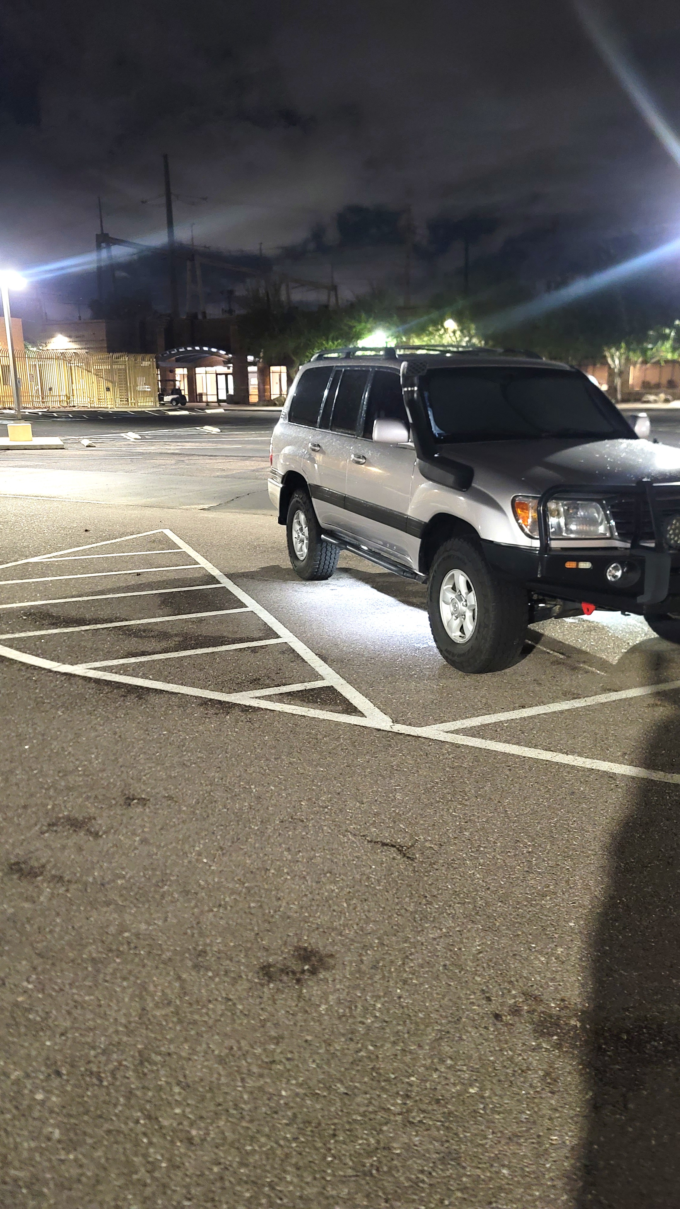 Used 1999 Toyota Land Cruiser AWD/4WD image 1
