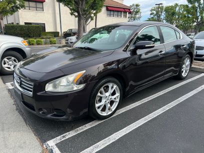 Used 2014 Nissan Maxima 3.5 SV w/ Technology Package